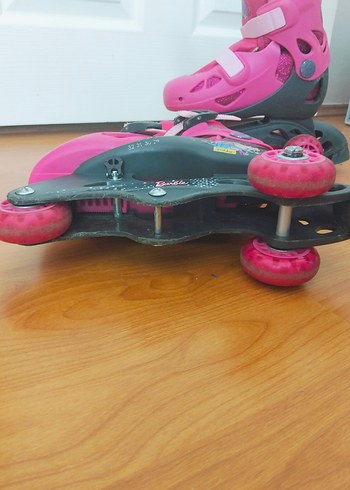 tek ebat Beden Pembe Barbie Desenli Paten