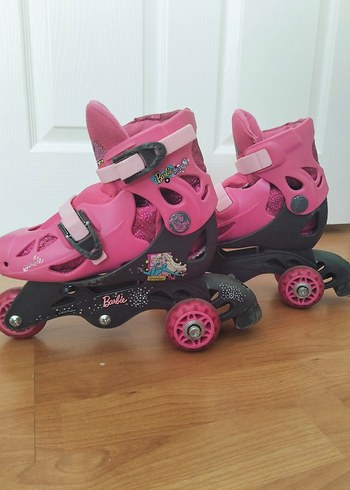 Barbie Pembe Barbie Desenli Paten