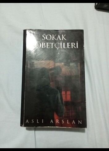 Sokak nöbetçileri kitap