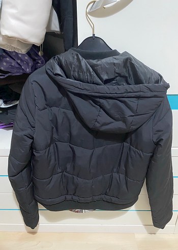 Only ONLY siyah Kapüşonlu Kışlık Kadın Mont