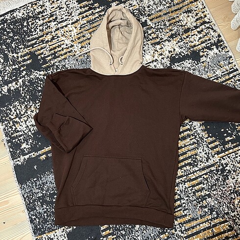 TrendyolMan Sweatshirt (M)