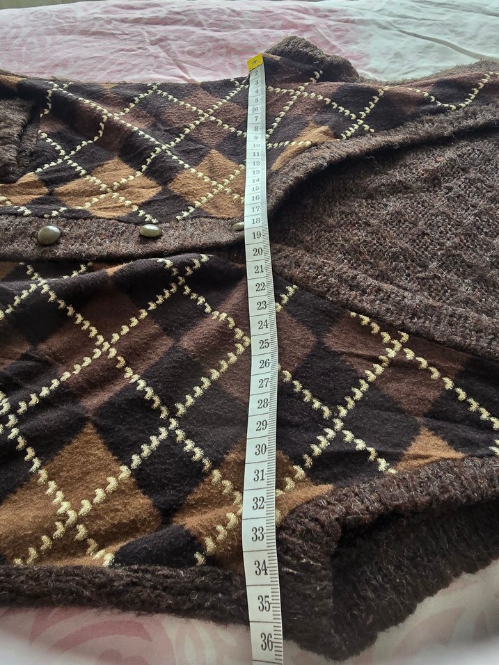 Kahverengi Desenli Örgü Kadın Yelek - Görsel 5