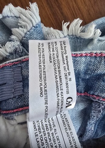 Nakışlı Mavi Kız Kot Şort - Görsel 2