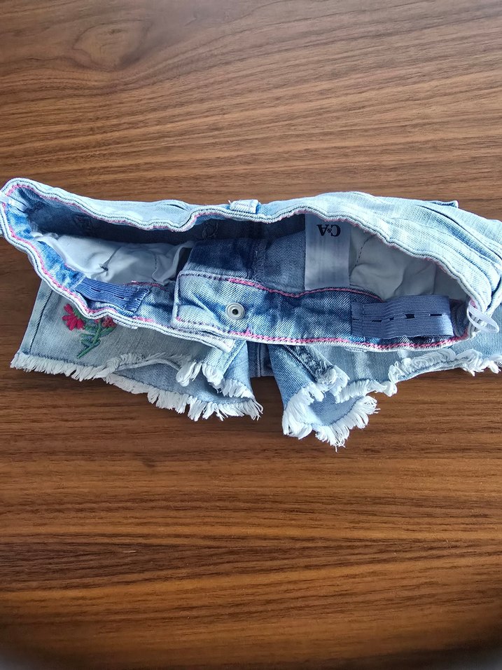 Nakışlı Mavi Kız Kot Şort - Görsel 5