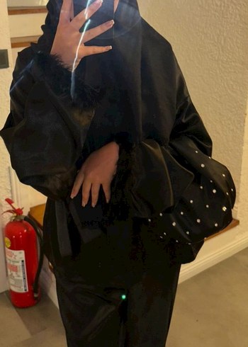 Siyah Uzun Kollu Kürklü Uzun Kimono