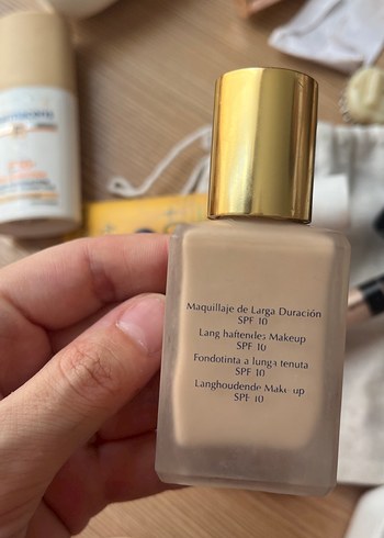 Estee Lauder Estee Lauder Double Wear Fondöten SPF 10 Bej