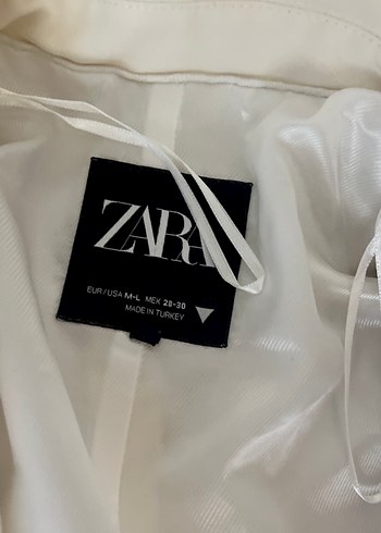 Zara Beyaz Düğmeli Midi Kadın Ceket