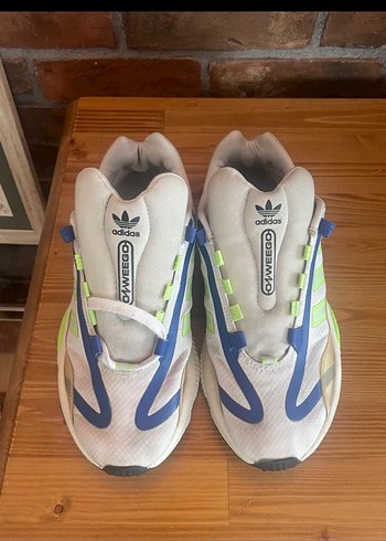 Beyaz Adidas Kadın Spor Ayakkabı