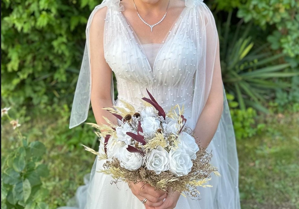 V Yaka Strappy A-Line Gelinlik - Görsel 3