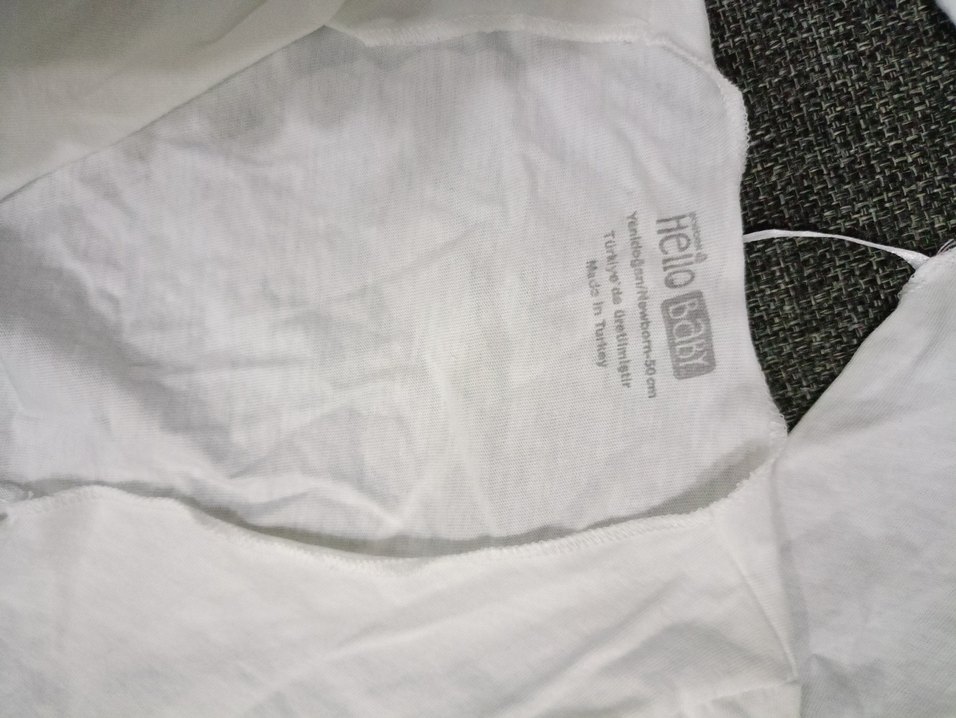 Beyaz Çocuk İçlik Üstü - Görsel 3