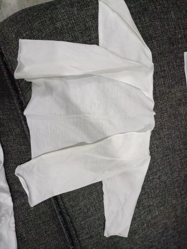 Beyaz Çocuk İçlik Üstü - Görsel 4