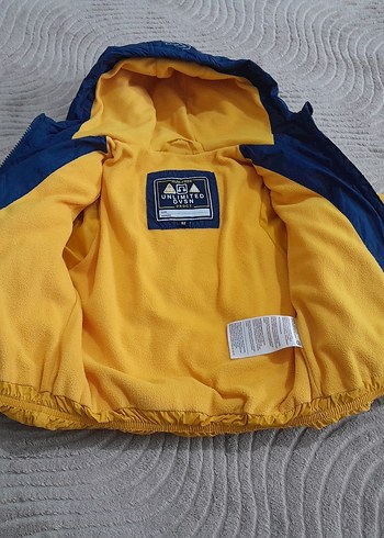 TERTEMİZ POLARLI Çocuk Sarı Lacivert Kapüşonlu Mont - Görsel 13
