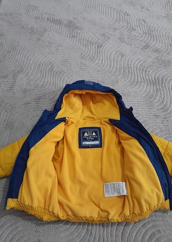 TERTEMİZ POLARLI Çocuk Sarı Lacivert Kapüşonlu Mont - Görsel 9