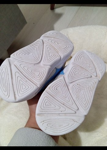 Çocuk Beyaz Renkli Bağcıksız Spor Ayakkabı - Görsel 7