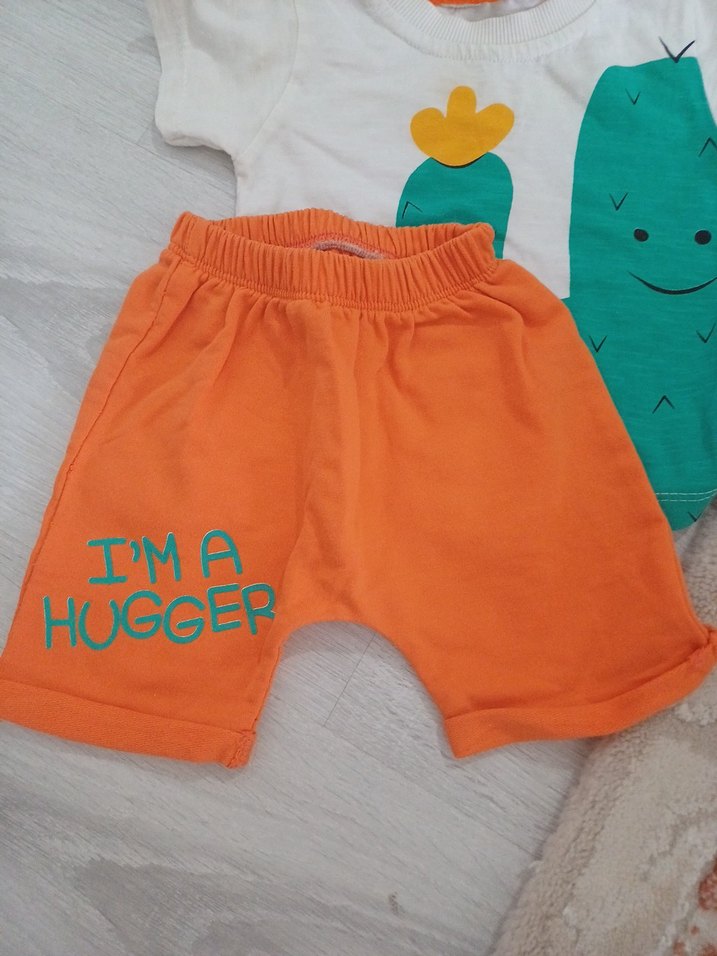 Turuncu Baskılı Bebek Erkek Takımı - Görsel 2