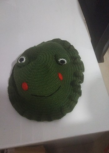  Beden Yeşil Örgü Kurbağa Şapka