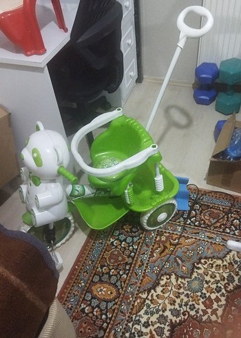 Diğer Yeşil Renkli Çocuk Üç Tekerlekli Bisiklet