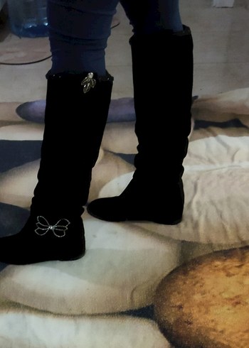 Siyah Nakışlı Süet  Kadın Çizme - Görsel 3