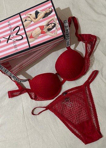Victoria s Secret s