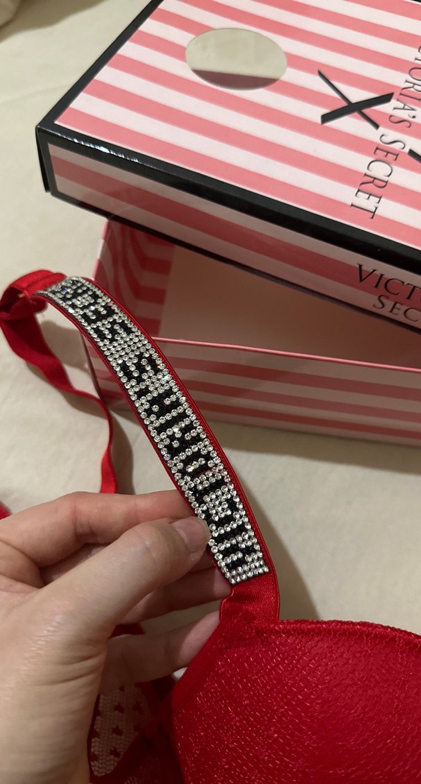 Kırmızı Dantelli ve Taşlı Victoria Secret Kilot Sütyen Takım. - Görsel 4