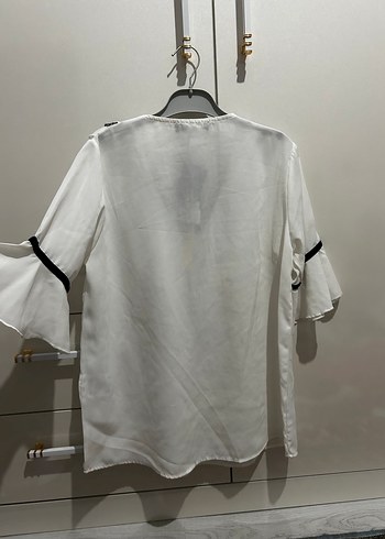 V Yaka Fırfırlı Kadın Mini Bluz - Görsel 7