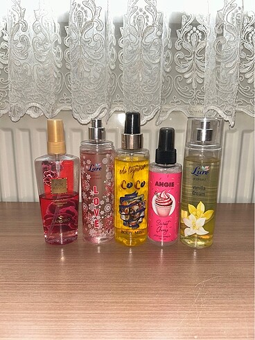 The Body Shop Vanilya vücut sprey
