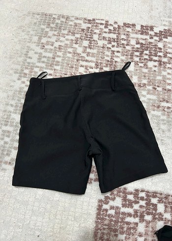 Siyah Mini Hamile Şortu Kemerli - Görsel 4