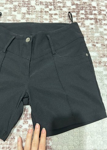 Siyah Mini Hamile Şortu Kemerli - Görsel 2