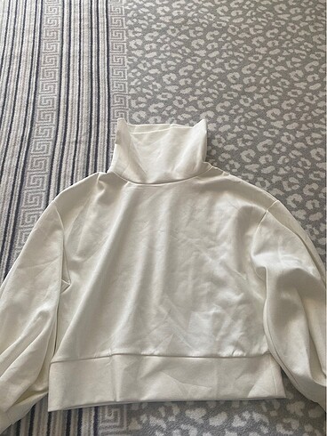 Mavi sweatshirt