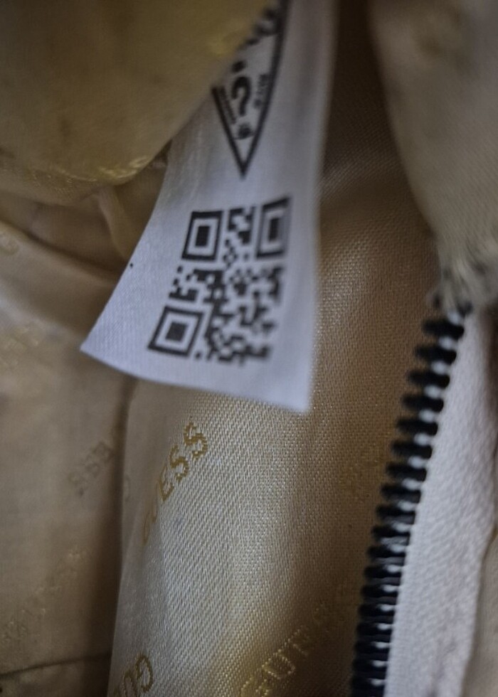 Orijinal guess canta - Görsel 2