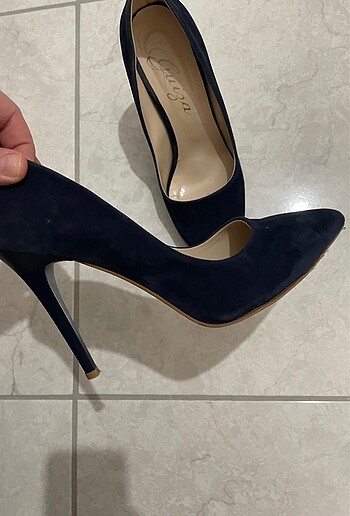 Süet Stiletto