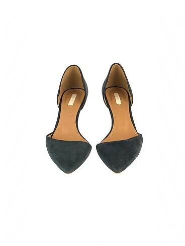 39 Beden Zara Stiletto %70 İndirimli.