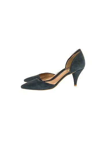 Zara Stiletto %70 İndirimli.