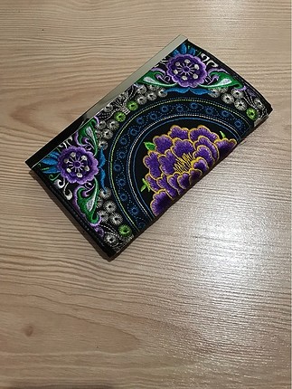 İşlemeli cüzdan
