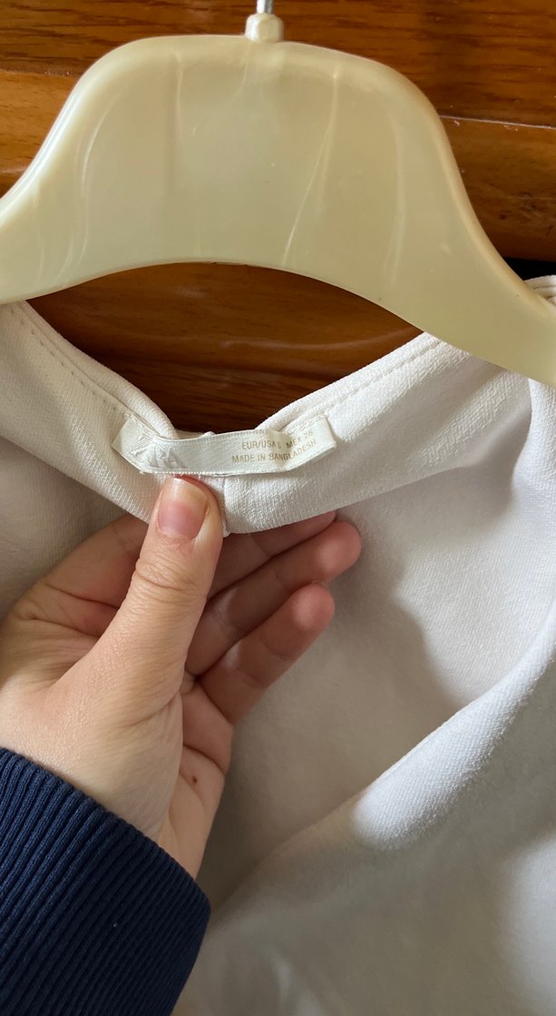 Kadın Beyaz Keten Düğmeli Yelek - Görsel 2