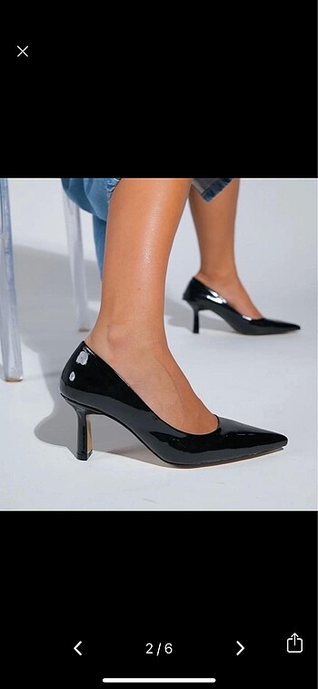 Siyah topuklu ayakkabı - Görsel 2