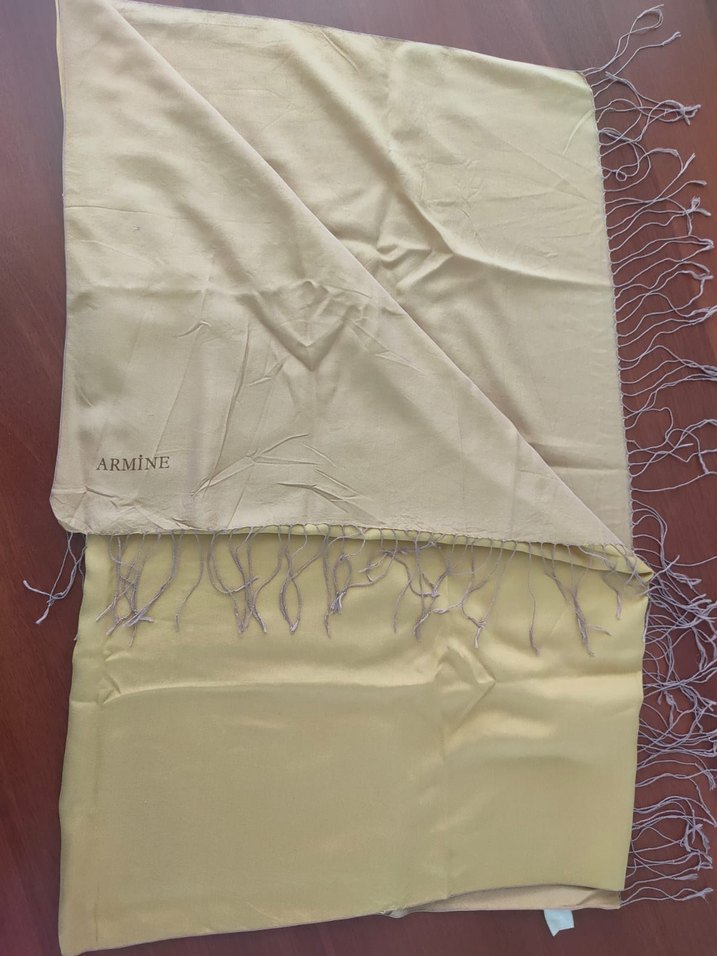 Camel Renkli Saten Dokulu Kadın Şal - Görsel 2