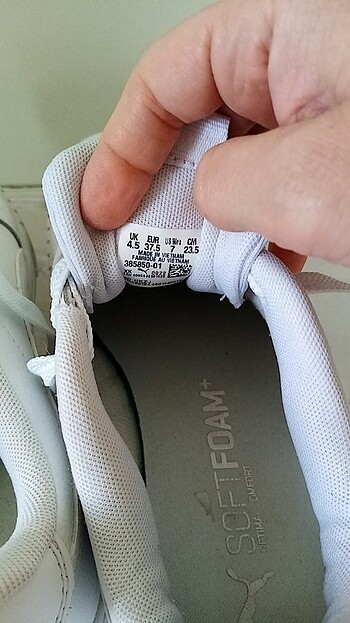 37,5 Beden beyaz Renk Puma ayakkabı 