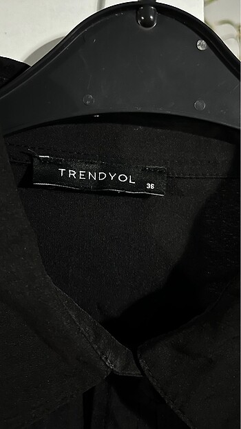 Trendyol & Milla SİYAH TEK CEPLİ BOYFRIEND GÖMLEK