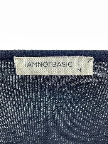 m Beden siyah Renk IAMNOTBASIC Bluz %70 İndirimli.