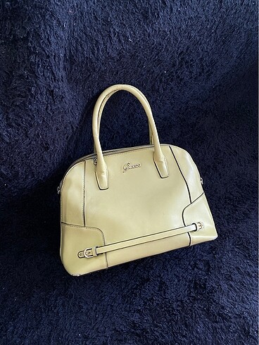 Butter yellow vintage guess çanta