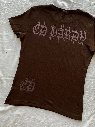 m Beden Ed Hardy tişört