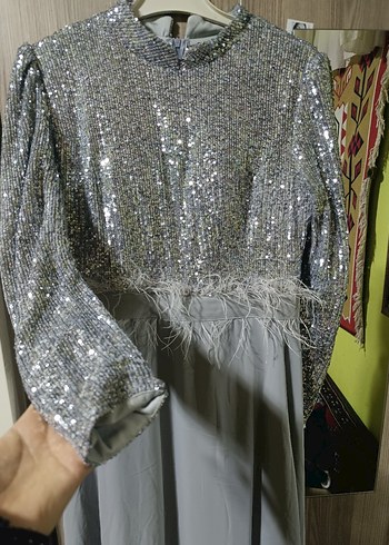 Uzun Kollu Gri Payetli Abiye Elbise - Görsel 3