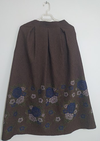 Nakışlı Kahverengi Pileli Uzun Etek - Görsel 3