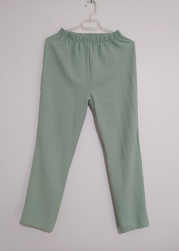 Pastel Yeşil Kadın Takım - Görsel 2