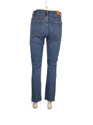 36 Beden Bershka Jean / Kot %70 İndirimli.