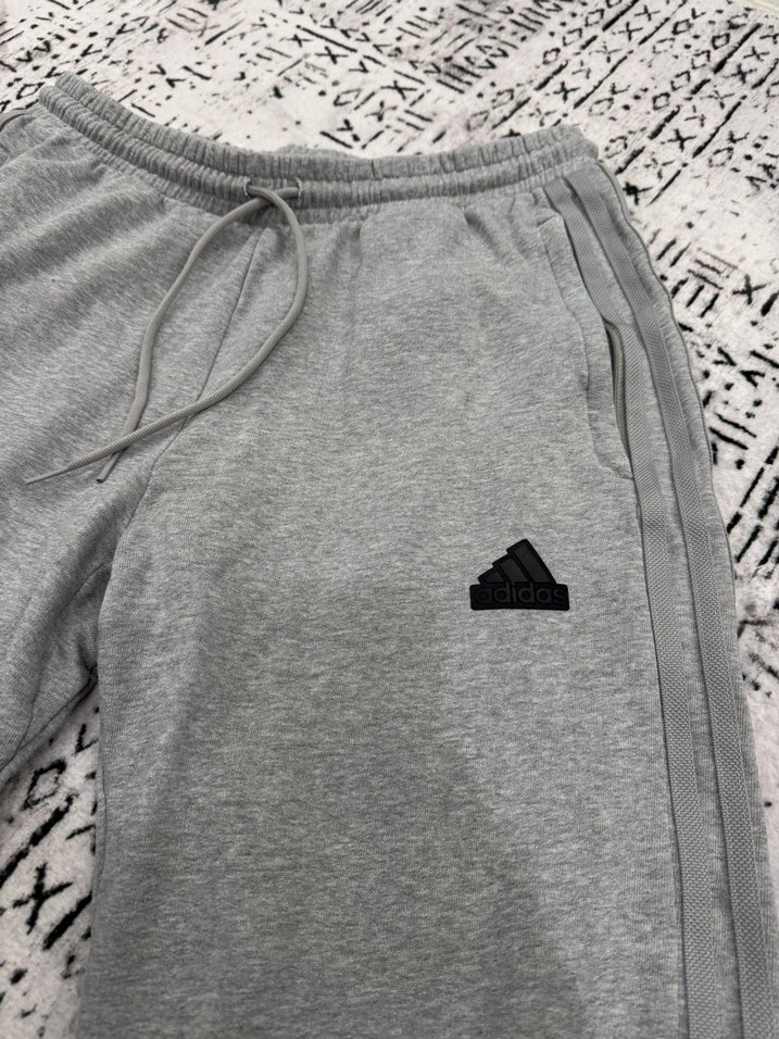 Adidas Gri Eşofman Altı - Görsel 3