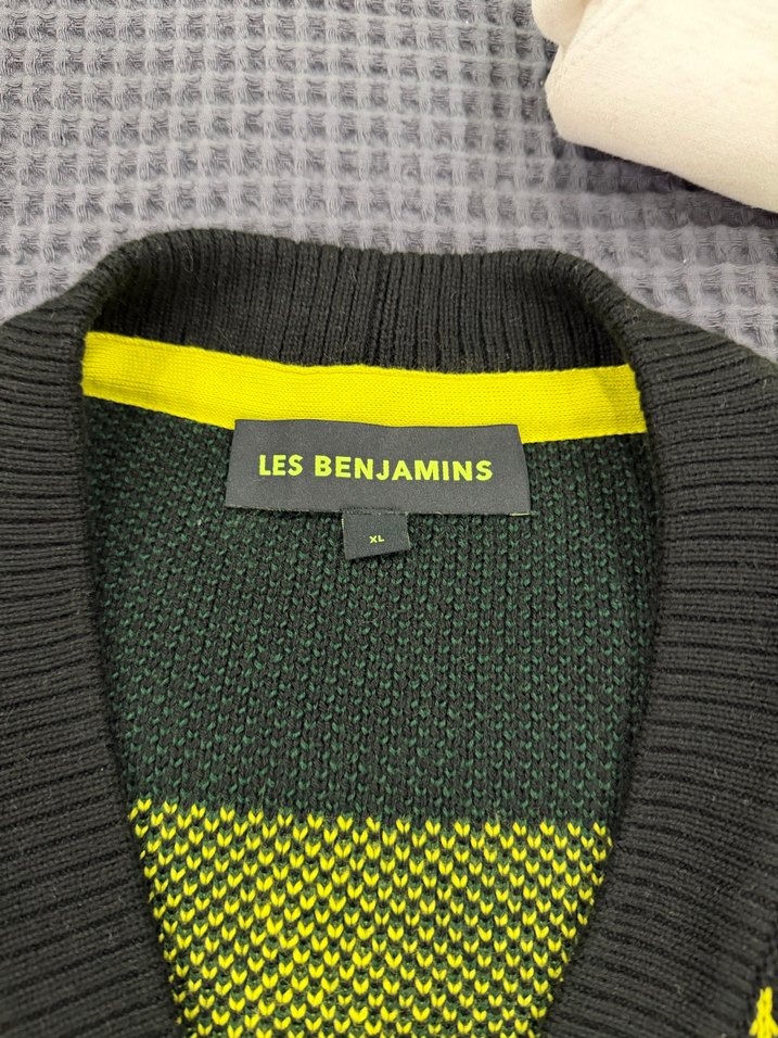 Les Benjamins Premium Koleksiyonluk Kazak Yelek Hırka — görsel 3/8