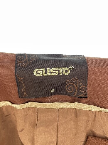38 Beden kahverengi Renk Gusto Blazer %70 İndirimli.