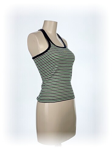 Mango Mango T-shirt %70 İndirimli.